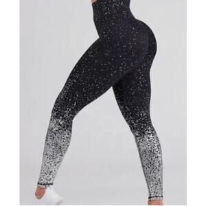 Buffbunny Collection Black/Metallic Silver High Waisted Ankle Legging Sz M